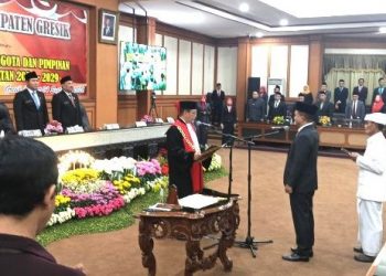 Wongso Negoro Resmi Jadi Wakil Ketua DPRD Gresik, Gantikan Ahmad Nurhamim lewat PAW