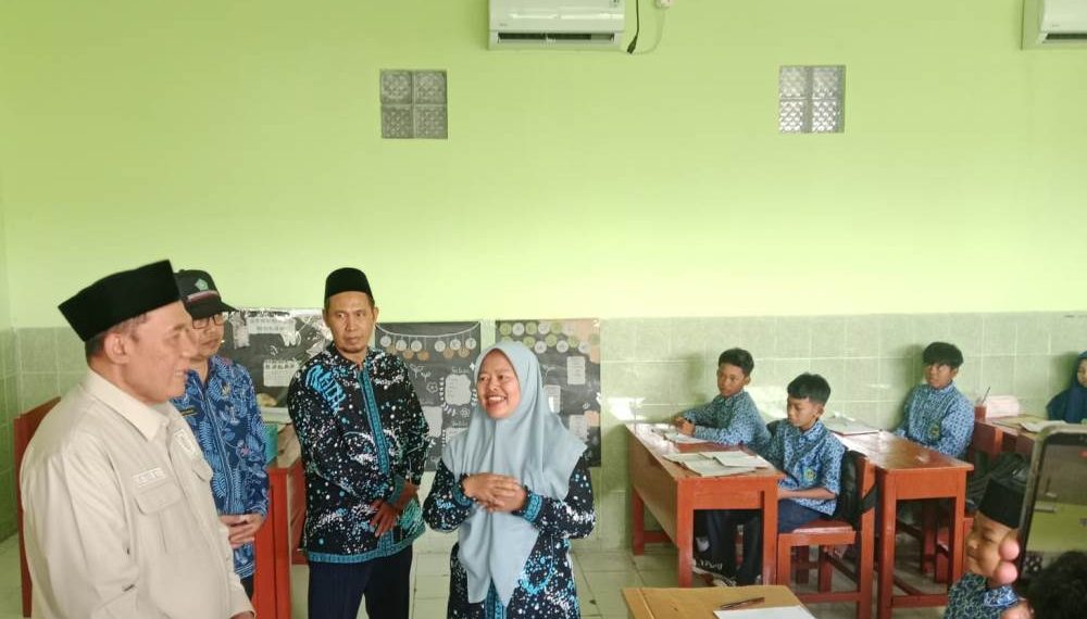 BHS Tegaskan Program Revitalisasi Sekolah Bisa Mempercepat Pemerataan Sarana Pendidikan
