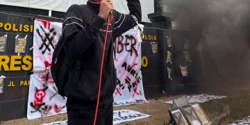 Aksi September Hitam Probolinggo, Aliansi Kecewa Tak Ditemui Kapolres dan Dandim