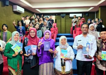 SMP Negeri 6 Sidoarjo Gelar “METALITERA”, Luncurkan 10 Buku Karya Guru dan Siswa Serta Pameran Foto Virtual