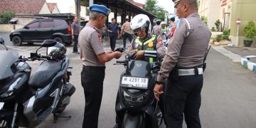 Operasi Patuh Semeru 2026, Polisi di Sumenep Tak Luput dari Pemeriksaan Disiplin