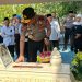 Kapolri Ziarah ke Makam Marsinah dan Kunjungi Museum di Nganjuk