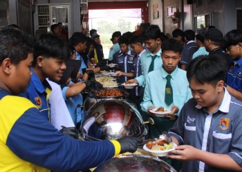 Hari Murid Sedunia 2026, 2.000 Siswa SMK Kartanegara Kediri Belajar Kuliner dan Dunia Industri