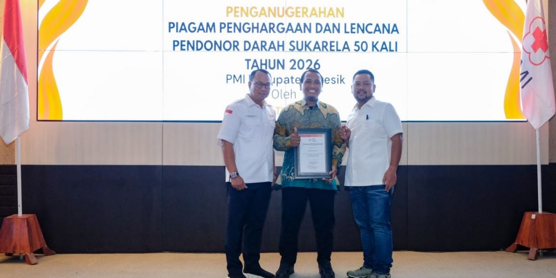 PMI Berikan Penghargaan kepada Pendonor Darah 50 Kali, Bupati Yani: Wujud Nyata Kepedulian terhadap Sesama