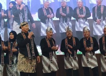 Gatotkaca Jemput Para Pejuang Pendidikan: Lepas Purna Tugas ASN SD se-Kecamatan Benjeng Berlangsung Penuh Haru dan Meriah