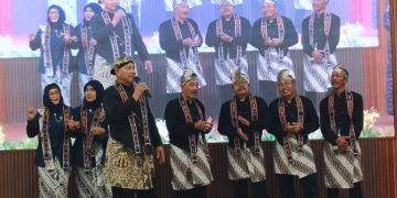 Gatotkaca Jemput Para Pejuang Pendidikan: Lepas Purna Tugas ASN SD se-Kecamatan Benjeng Berlangsung Penuh Haru dan Meriah