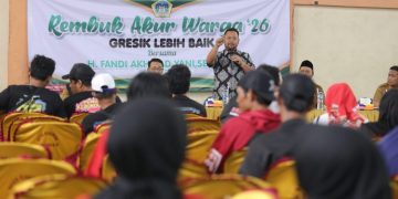 Bupati Gresik Dorong Pemerataan Bansos melalui Portal Perlinsos Digital