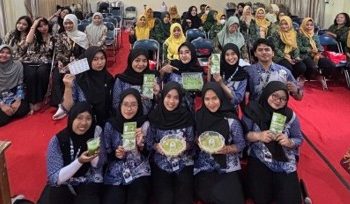 Dari Pohon di Halaman Sekolah Jadi Pangan Kreatif, GERCEP KELOR Berdayakan Guru SDN Sawunggaling Surabaya