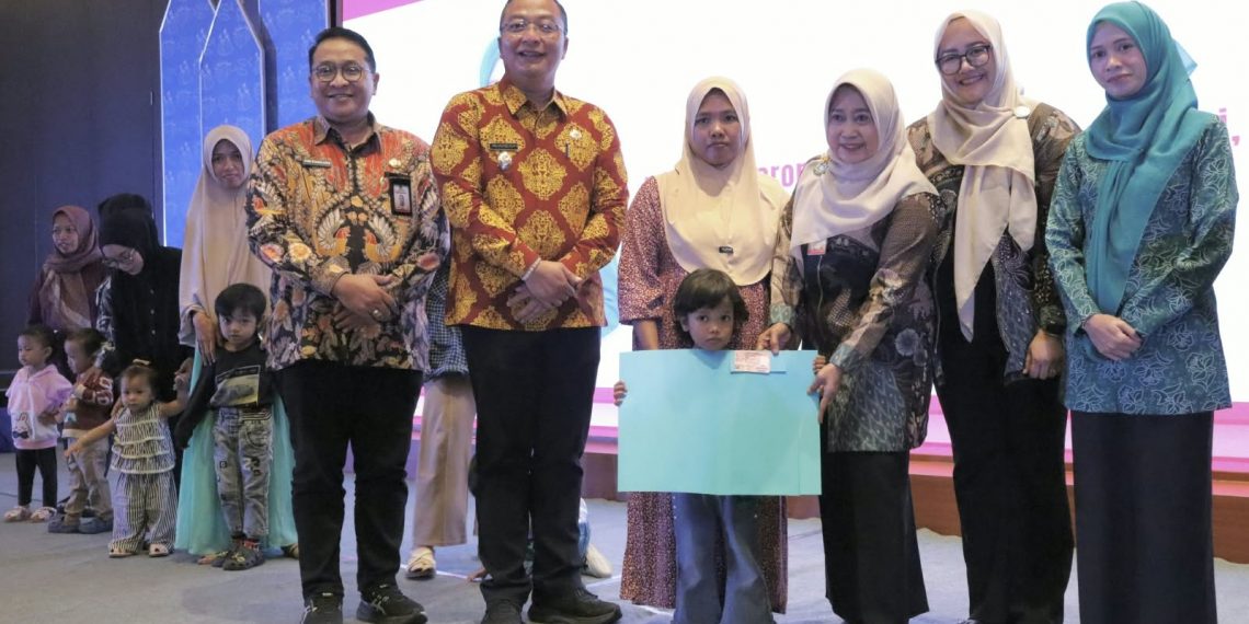 Launching GEMMA KIA, Wabup Alif Ajak Masyarakat Optimalkan Pemanfaatan Buku KIA
