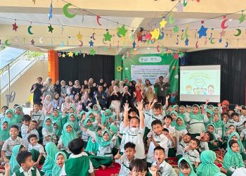 KB-TK Al Muslim Gandeng FKM Unair Rayakan Hari Cuci Tangan Sedunia